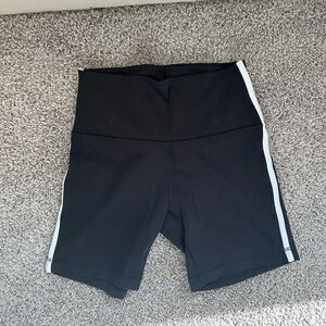 Lululemon Align Line Shorts